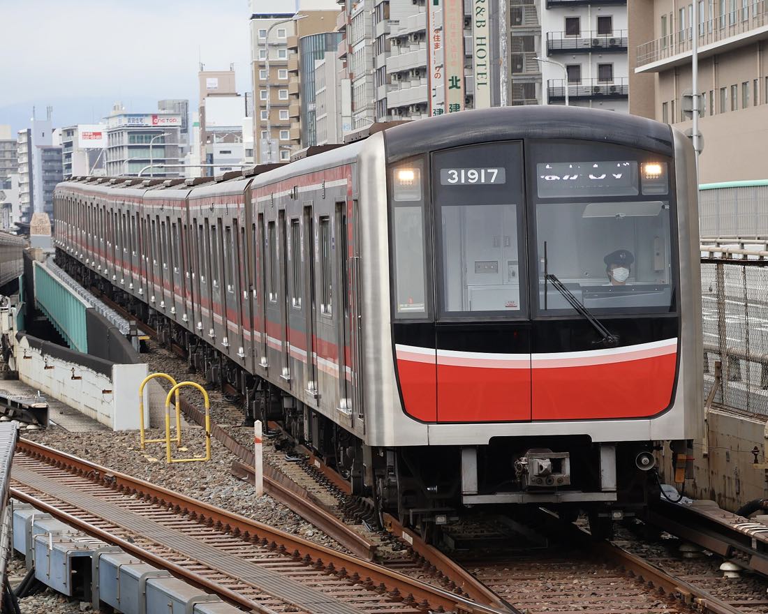 A train on the Osaka Metro Midosuji line
